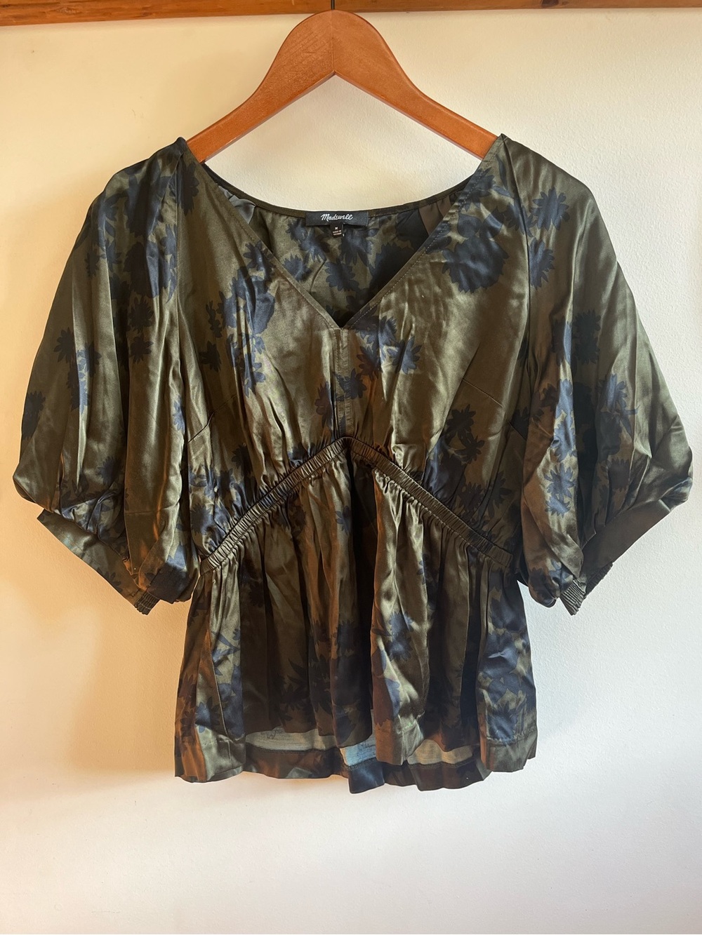 Madewell Shirred Puff-Sleeve Top in Satin Mossy Umber - Picture 8 of 10